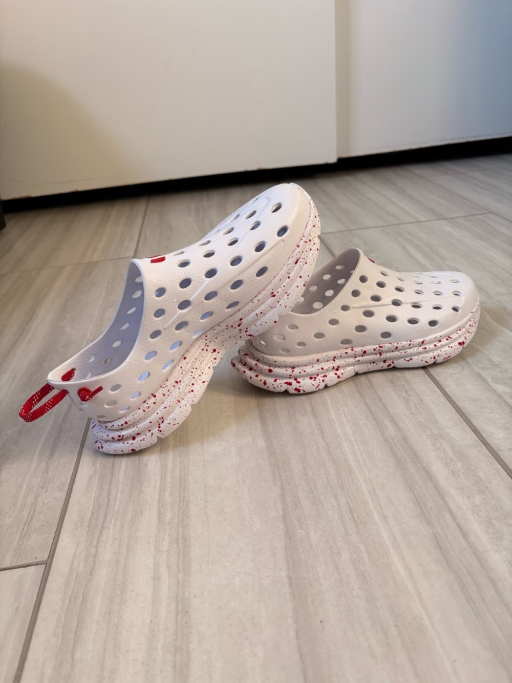 Revive - All White / Red Speckle